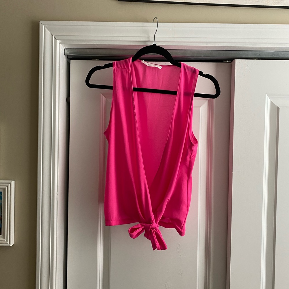 Hot pink tank